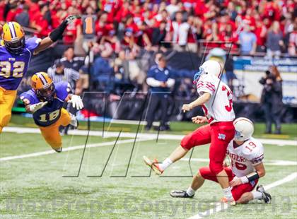 Thumbnail 2 in Byrd vs. Archbishop Rummel (LHSAA D1 Final) photogallery.