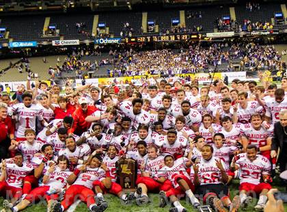 Thumbnail 3 in Byrd vs. Archbishop Rummel (LHSAA D1 Final) photogallery.