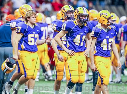 Thumbnail 1 in Byrd vs. Archbishop Rummel (LHSAA D1 Final) photogallery.