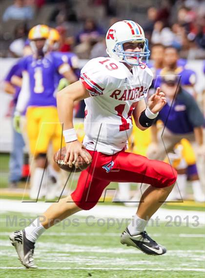 Thumbnail 2 in Byrd vs. Archbishop Rummel (LHSAA D1 Final) photogallery.