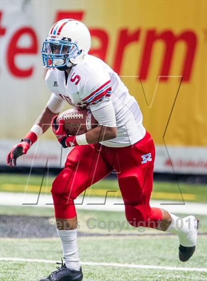 Thumbnail 2 in Byrd vs. Archbishop Rummel (LHSAA D1 Final) photogallery.