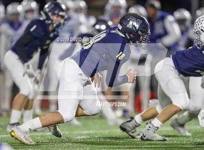 Thumbnail 3 in Liberty North vs. Rockhurst photogallery.
