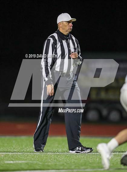 Thumbnail 3 in Liberty North vs. Rockhurst photogallery.