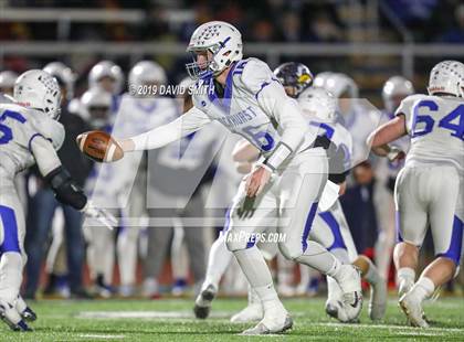 Thumbnail 2 in Liberty North vs. Rockhurst photogallery.