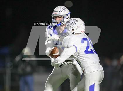 Thumbnail 3 in Liberty North vs. Rockhurst photogallery.