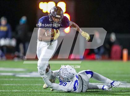 Thumbnail 1 in Liberty North vs. Rockhurst photogallery.