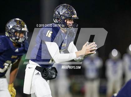 Thumbnail 3 in Liberty North vs. Rockhurst photogallery.