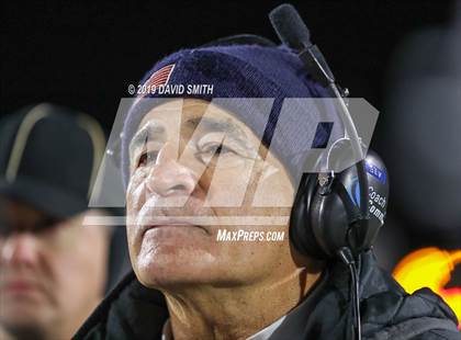 Thumbnail 2 in Liberty North vs. Rockhurst photogallery.