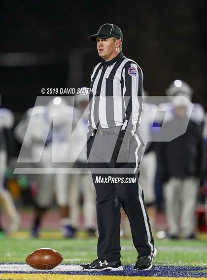 Thumbnail 3 in Liberty North vs. Rockhurst photogallery.