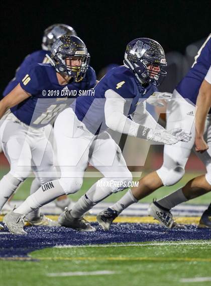 Thumbnail 2 in Liberty North vs. Rockhurst photogallery.