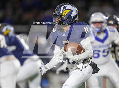 Thumbnail 2 in Liberty North vs. Rockhurst photogallery.