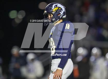 Thumbnail 2 in Liberty North vs. Rockhurst photogallery.