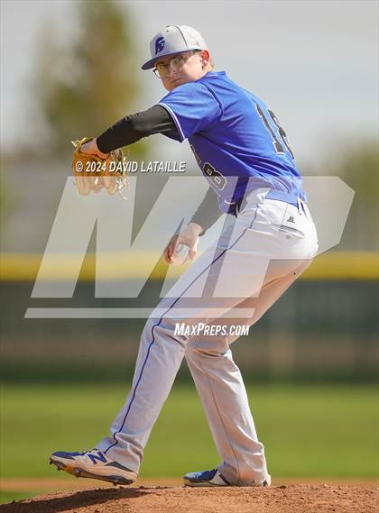Thumbnail 1 in Longmont @ Windsor photogallery.