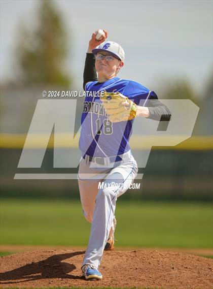 Thumbnail 3 in Longmont @ Windsor photogallery.