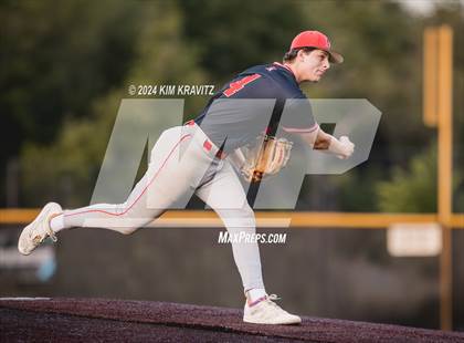 Thumbnail 1 in Glenelg vs. Fallston (MPSSAA 2A Semifinal) photogallery.