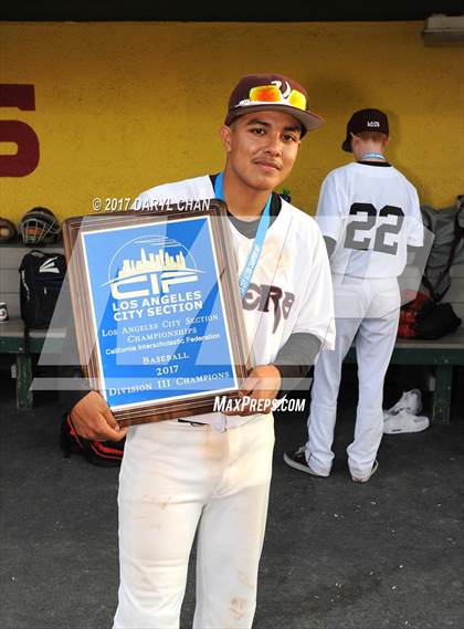 Thumbnail 3 in Valley Academy of Arts & Sciences vs. Sherman Oaks CES (CIF LACS D3 Final) photogallery.