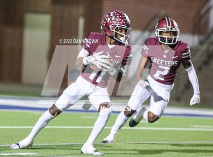 Thumbnail 3 in Horn @ Mesquite photogallery.
