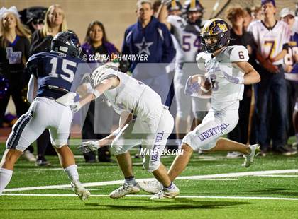 Thumbnail 3 in Boerne-Champion vs. Liberty Hill (UIL 5A/D2 Area 4 Playoff) photogallery.