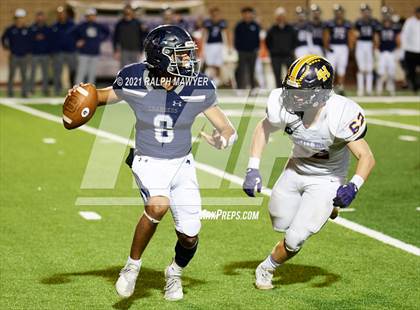 Thumbnail 3 in Boerne-Champion vs. Liberty Hill (UIL 5A/D2 Area 4 Playoff) photogallery.