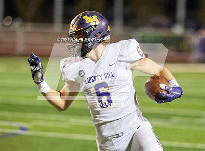 Thumbnail 2 in Boerne-Champion vs. Liberty Hill (UIL 5A/D2 Area 4 Playoff) photogallery.