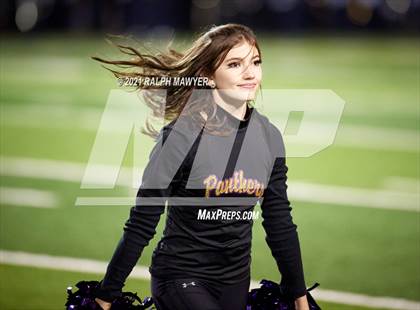 Thumbnail 1 in Boerne-Champion vs. Liberty Hill (UIL 5A/D2 Area 4 Playoff) photogallery.