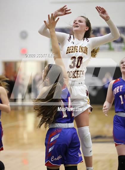 Thumbnail 2 in Fort Frye vs. Berne Union (OHSAA D4 Regional Semifinal) photogallery.