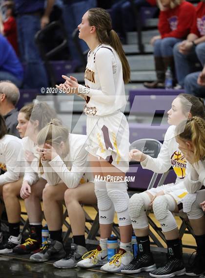 Thumbnail 3 in Fort Frye vs. Berne Union (OHSAA D4 Regional Semifinal) photogallery.