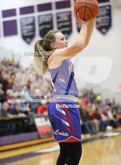 Thumbnail 2 in Fort Frye vs. Berne Union (OHSAA D4 Regional Semifinal) photogallery.