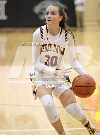 Thumbnail 3 in Fort Frye vs. Berne Union (OHSAA D4 Regional Semifinal) photogallery.
