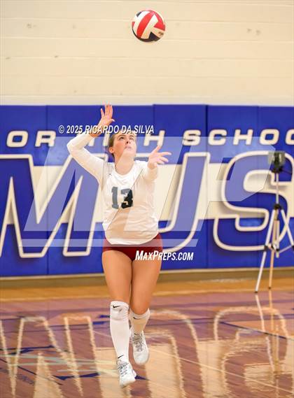 Thumbnail 1 in Tompkins vs. Dawson (KISD/CFISD Tournament) photogallery.