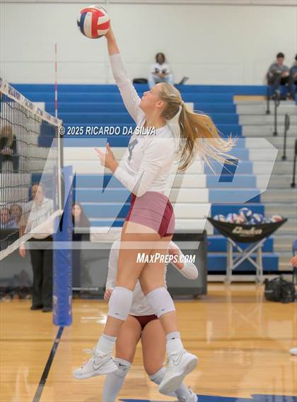 Thumbnail 3 in Tompkins vs. Dawson (KISD/CFISD Tournament) photogallery.