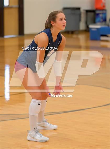 Thumbnail 3 in Tompkins vs. Dawson (KISD/CFISD Tournament) photogallery.