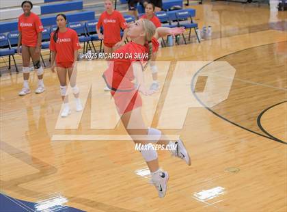 Thumbnail 3 in Tompkins vs. Dawson (KISD/CFISD Tournament) photogallery.