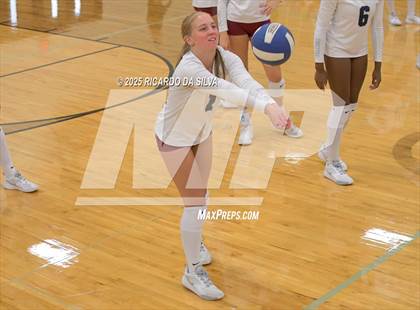 Thumbnail 3 in Tompkins vs. Dawson (KISD/CFISD Tournament) photogallery.