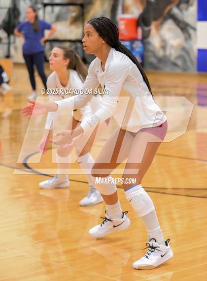 Thumbnail 1 in Tompkins vs. Dawson (KISD/CFISD Tournament) photogallery.