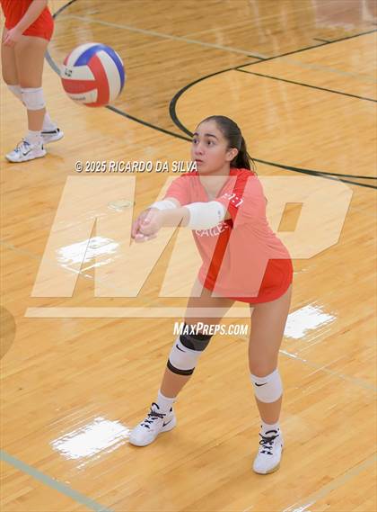 Thumbnail 1 in Tompkins vs. Dawson (KISD/CFISD Tournament) photogallery.