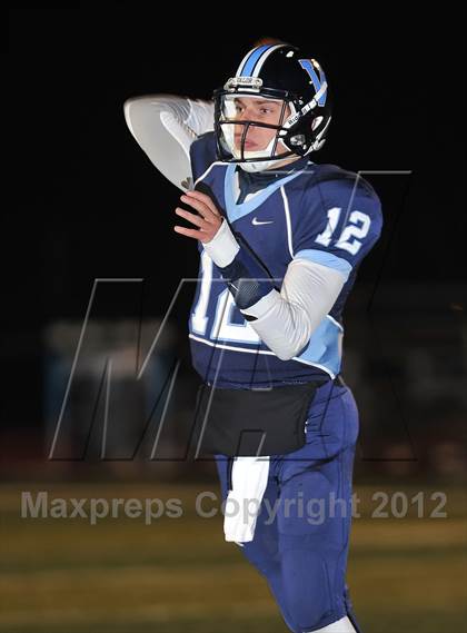 Thumbnail 1 in Arapahoe @ Valor Christian (CHSAA 5A Quarterfinal) photogallery.