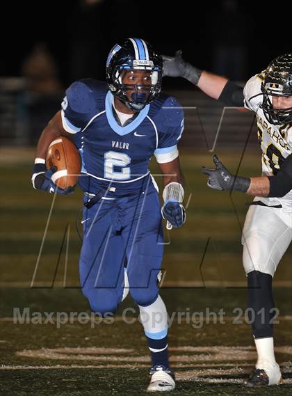 Thumbnail 3 in Arapahoe @ Valor Christian (CHSAA 5A Quarterfinal) photogallery.