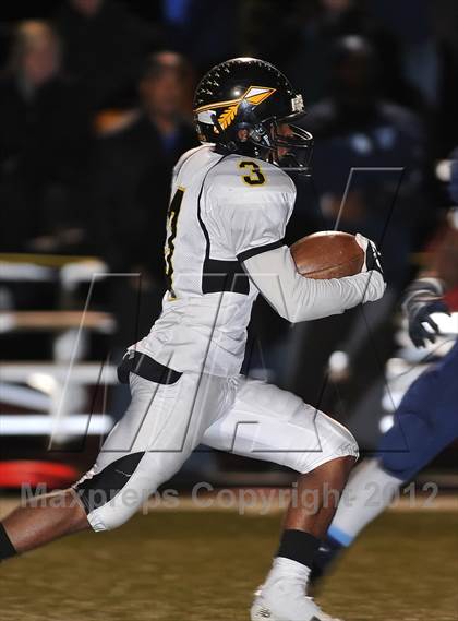 Thumbnail 3 in Arapahoe @ Valor Christian (CHSAA 5A Quarterfinal) photogallery.
