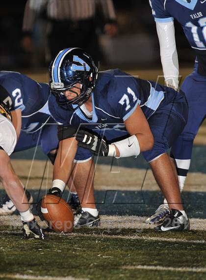 Thumbnail 2 in Arapahoe @ Valor Christian (CHSAA 5A Quarterfinal) photogallery.