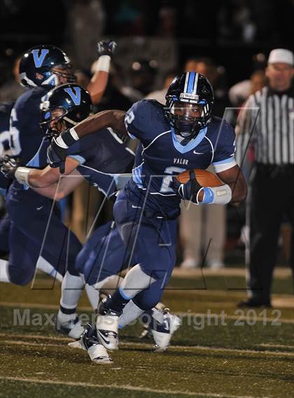 Thumbnail 3 in Arapahoe @ Valor Christian (CHSAA 5A Quarterfinal) photogallery.
