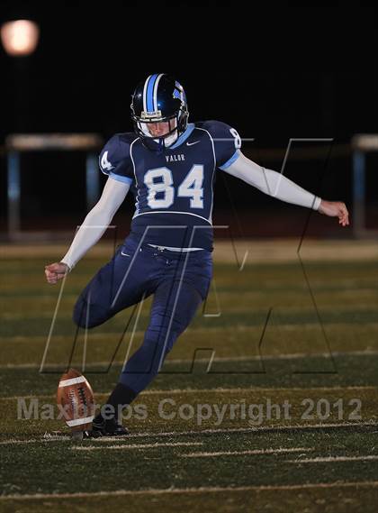 Thumbnail 1 in Arapahoe @ Valor Christian (CHSAA 5A Quarterfinal) photogallery.