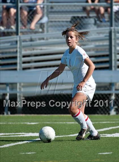 Thumbnail 3 in Bonneville vs East (4A Semifinal) photogallery.