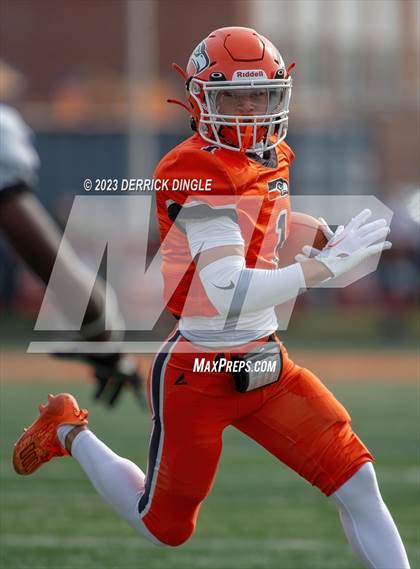 Thumbnail 3 in Long Beach vs Carey (NYSPHSAA Division II Round 1) photogallery.