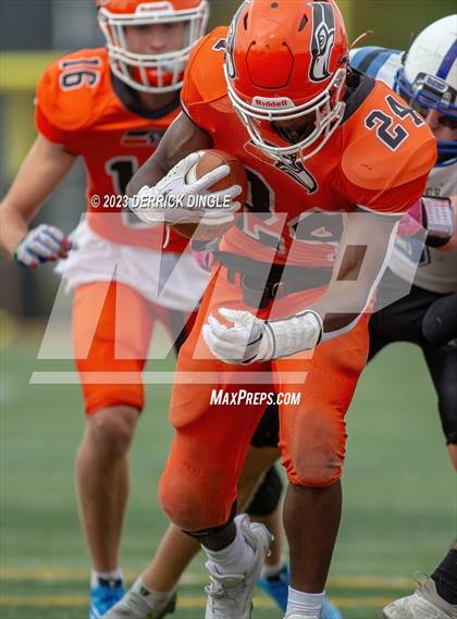 Thumbnail 3 in Long Beach vs Carey (NYSPHSAA Division II Round 1) photogallery.