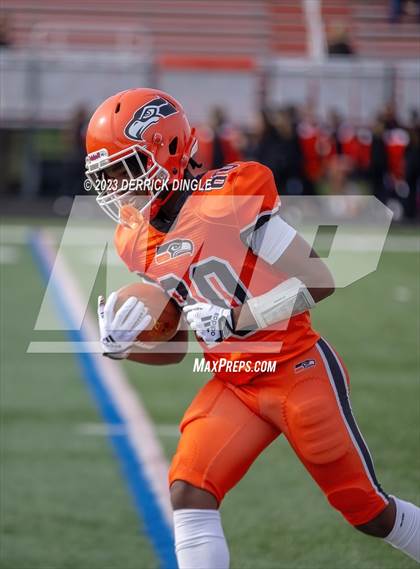 Thumbnail 1 in Long Beach vs Carey (NYSPHSAA Division II Round 1) photogallery.
