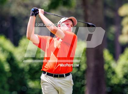 Thumbnail 2 in NCHSAA 2A Finals (Round 2) photogallery.