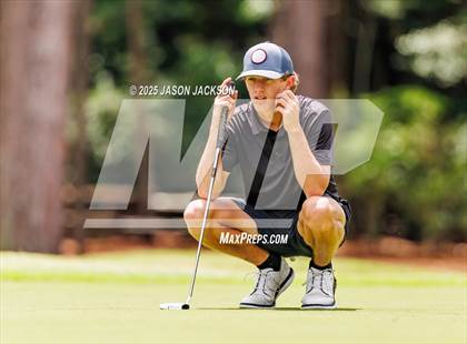 Thumbnail 1 in NCHSAA 2A Finals (Round 2) photogallery.