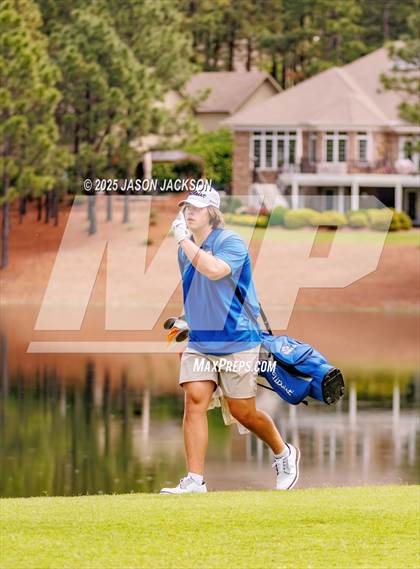 Thumbnail 1 in NCHSAA 2A Finals (Round 2) photogallery.