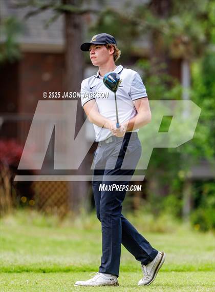 Thumbnail 2 in NCHSAA 2A Finals (Round 2) photogallery.